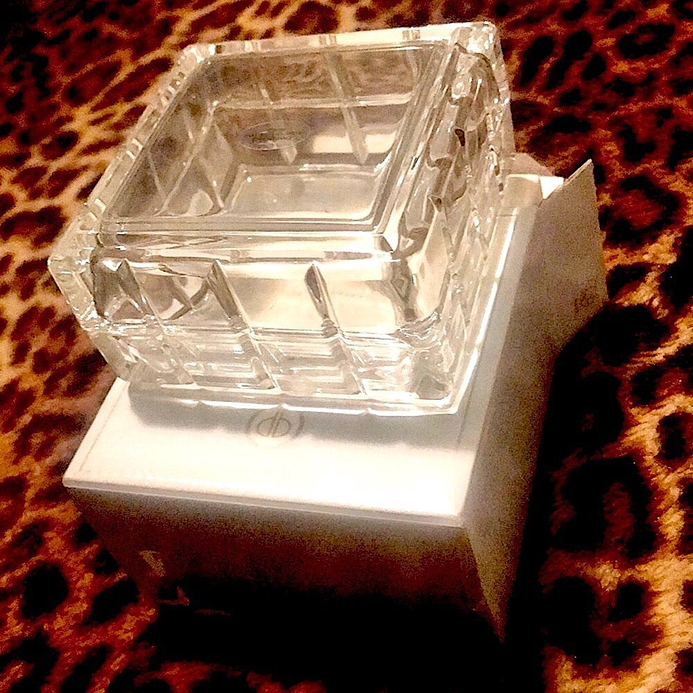 NIB Vintage 1999 Avon Perceive 24% Lead CRYSTAL KEEPSAKE trinket box